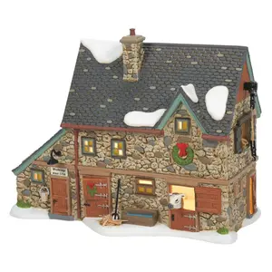 Huffam Fields Farm - Dickens Village - image 1