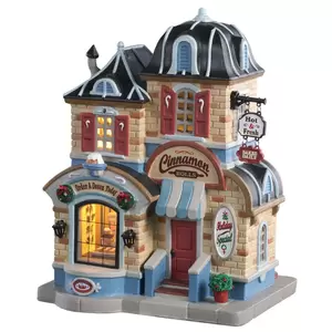 Lemax cinnamon roll shop Caddington Village 2020 - image 3