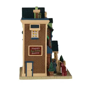 Lemax fergie's figgy pudding shoppe Caddington Village 2026 - image 2
