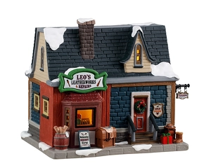 Lemax leo's leatherworks & repairs Vail Village 2025 - image 1