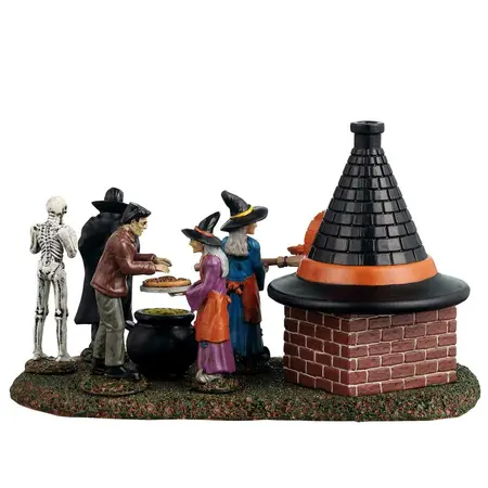 Lemax zelda's black hat pizzeria Spooky Town 2026 - image 4