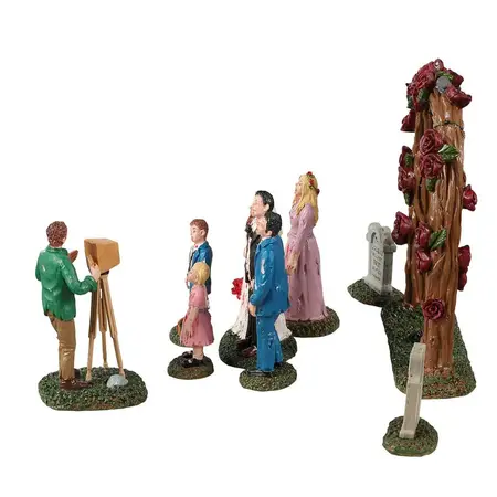 Lemax zombie wedding party, set of 9 Spooky Town 2022 - image 3