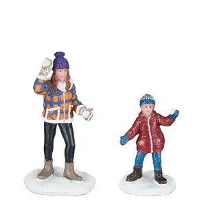 Luville Molendam Snowball fight women and child 2 pieces