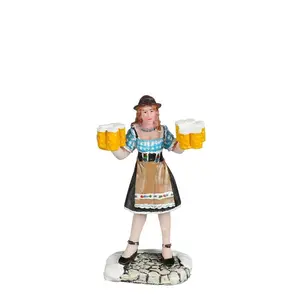 Luville Schneewald Woman brings beer