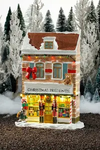Luville Sledgeholm Christmas presents shop - image 2